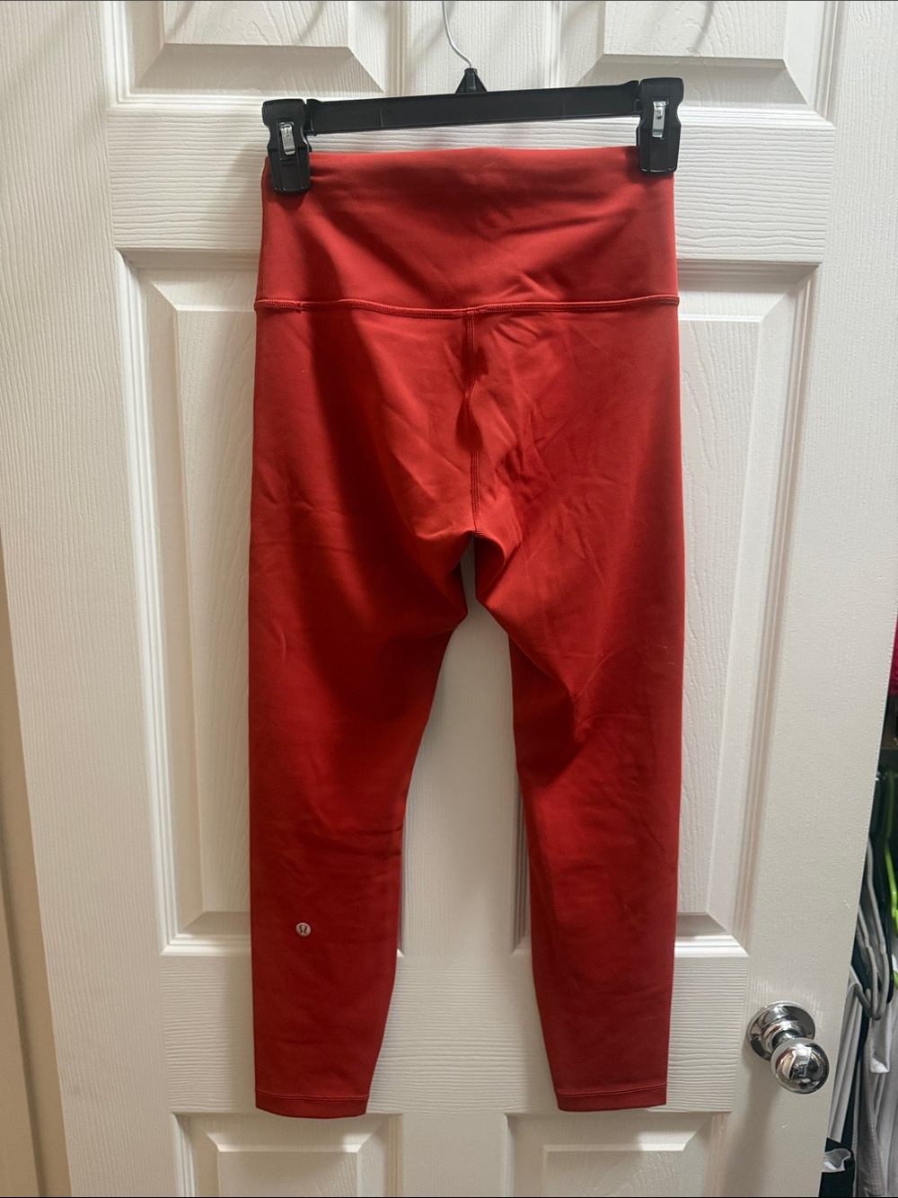 Lululemon Wunder Train High-Rise
Tight 25"
